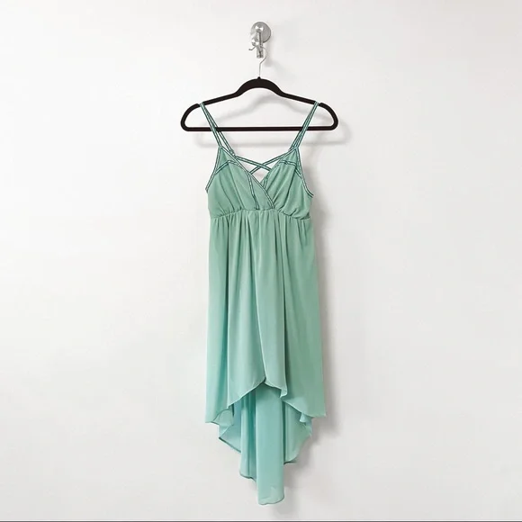 *NWT* Esley Spring Dance Easter Brunch High Low Open Back Cocktail Dress Green - Picture 1 of 8